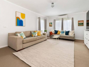 The Beach Haven, Sunshine Bay